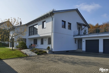 Aufstockung in Holzständer - Bauweise, Anbau Wintergarten