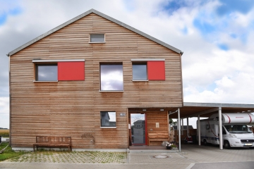EFH als Passivhaus mit Rhombusschalung
