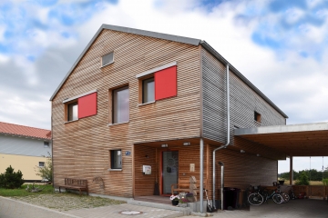 EFH als Passivhaus mit Rhombusschalung