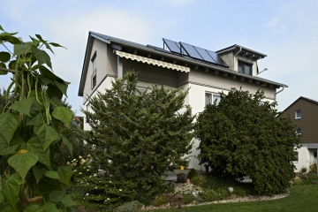 Aufstockung ZFH mit Doppelgarage in Brettsperrholz – Bauweise (LENO)