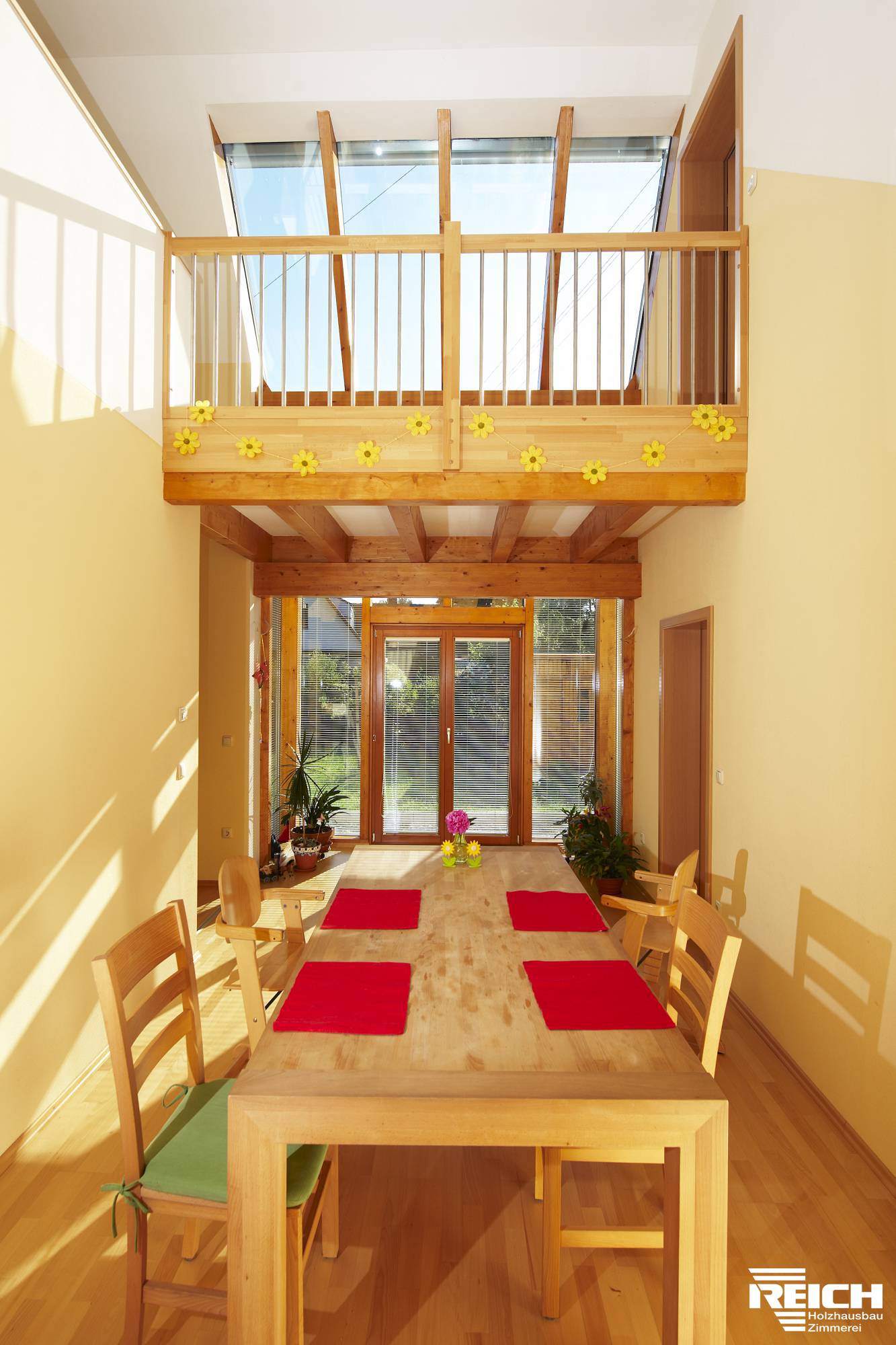 Galerie Neubau eines EFH in Holzrahmenbauweise mit Wintergarten (Niedrigenergiehaus)