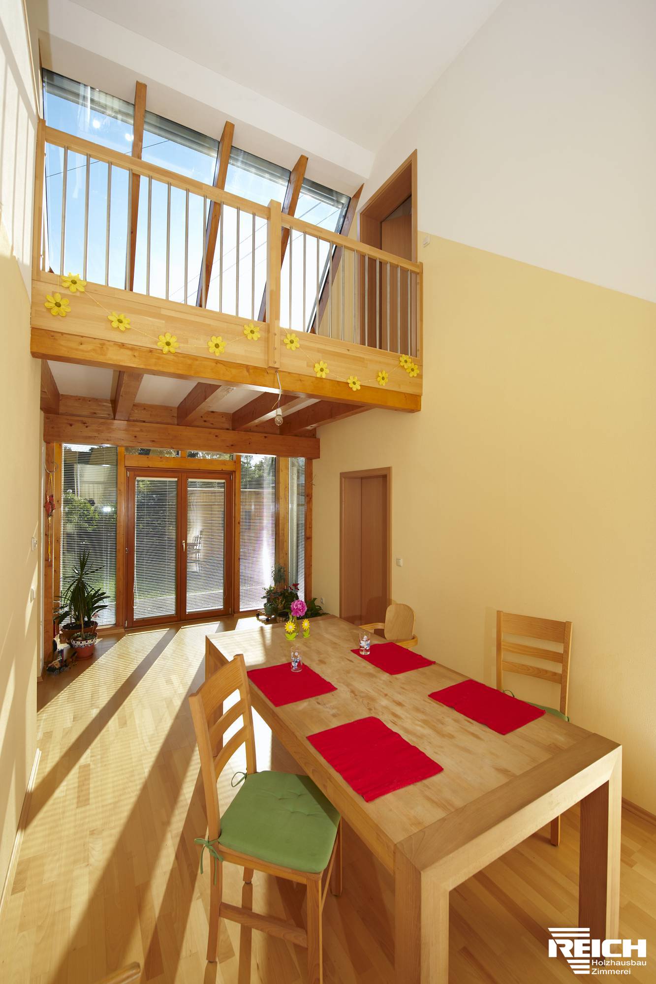 Galerie Neubau eines EFH in Holzrahmenbauweise mit Wintergarten (Niedrigenergiehaus)