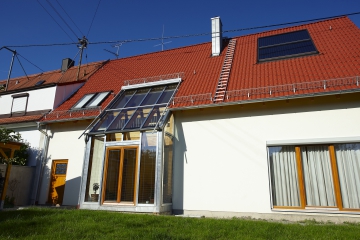 Galerie Neubau eines EFH in Holzrahmenbauweise mit Wintergarten (Niedrigenergiehaus)