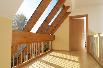 Galerie Neubau eines EFH in Holzrahmenbauweise mit Wintergarten (Niedrigenergiehaus)
